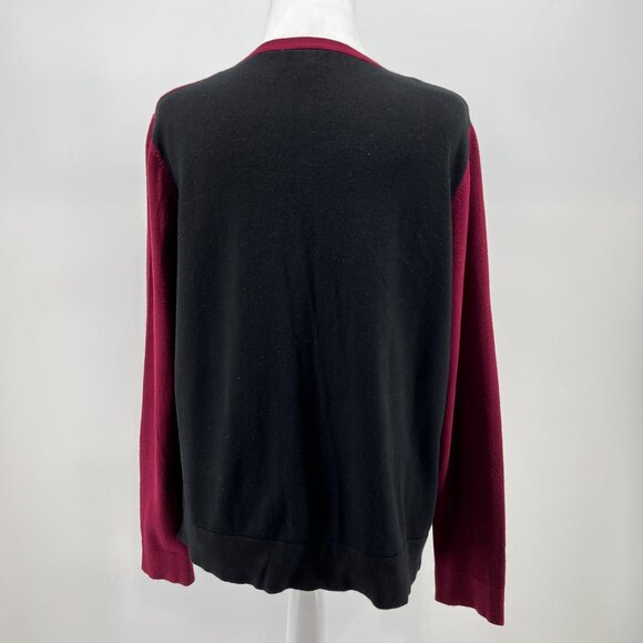 🌺-The Laura Classic Crew Neck Cardigan Size M Timeless Sophistication versatile - Picture 2 of 7